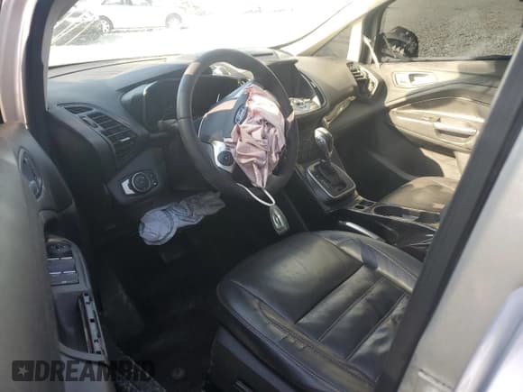 ✅ 2018 Ford C-Max Titanium • VIN: 1FADP5DU6JL102870 • Lot: 77641264. Wystawiony na Copart z przebiegiem 115 060 mil. Bezpłatny archiwum sprzedaży aukcyjnych z USA i szczegółowy raport historii pojazdu na DreamBid. Zdjęcie 7.