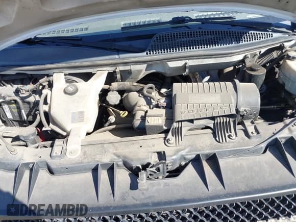 ✅ 2011 Chevrolet Express Cargo • VIN: 1GCWGFCG6B1120481 • Lot: 42218197. Listed on IAAI with 204,375 mi. Free auction sales archive from the USA and detailed vehicle history report at DreamBid. Image 10.