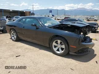 ✅ 2022 Dodge Challenger SXT • VIN: 2C3CDZAG0NH191752 • Lot: 61330004. Wystawiony na Copart z przebiegiem 45 522 mil. Bezpłatny archiwum sprzedaży aukcyjnych z USA i szczegółowy raport historii pojazdu na DreamBid. Zdjęcie 4.