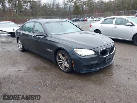 ✅ 2013 BMW 7 Series 750Li xDrive • VIN: WBAYF8C56DD140816 • Lot: 41709920. Listed on IAAI with 157,842 mi. Free auction sales archive from the USA and detailed vehicle history report at DreamBid. Image 1.