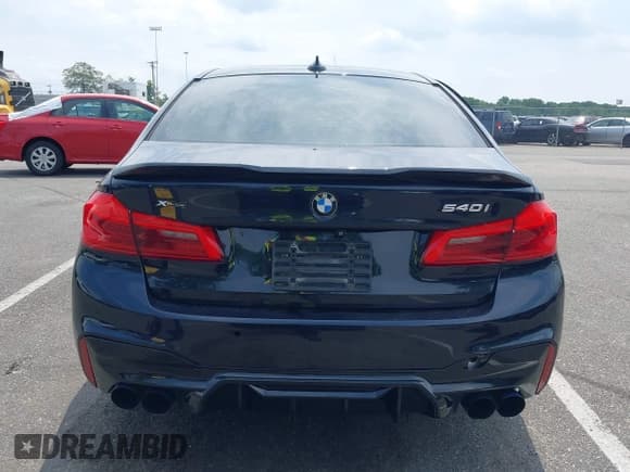 ✅ 2018 BMW 5 Series 540i xDrive • VIN: WBAJE7C57JG892159 • Lot: 42611391. Listed on IAAI with 65,768 mi. Free auction sales archive from the USA and detailed vehicle history report at DreamBid. Image 16.