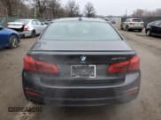 ✅ 2018 BMW 5 Series M550i xDrive • VIN: WBAJB9C58JB035401 • Лот: 93097145. Опубликован ранее на Copart с пробегом 48 309 миль. Бесплатный доступ к архиву аукционных продаж из США и подробный отчёт об истории автомобиля на DreamBid. Изображение 6.
