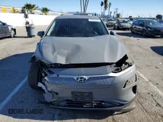 ✅ 2021 Hyundai Kona Limited • VIN: KM8K33AG4MU130922 • Лот: 37254304. Опубликован ранее на Copart с пробегом 29 657 миль. Бесплатный доступ к архиву аукционных продаж из США и подробный отчёт об истории автомобиля на DreamBid. Изображение 5.