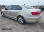 ✅ 2013 Volkswagen Jetta SE • VIN: 3VWDX7AJ2DM296040 • Lot: 42322512. Listed on IAAI with 136,599 mi. Free auction sales archive from the USA and detailed vehicle history report at DreamBid. Image 3.