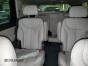 ✅ 2025 Hyundai Palisade Calligraphy • VIN: KM8R7DGE5SU855053 • Лот: 86198984. Опубликован ранее на Copart с пробегом 1 273 миль. Бесплатный доступ к архиву аукционных продаж из США и подробный отчёт об истории автомобиля на DreamBid. Изображение 10.