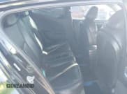 ✅ 2013 Hyundai Veloster Turbo • VIN: KMHTC6AE2DU156634 • Lot: 43422407. Wystawiony na IAAI z przebiegiem 172 612 mil. Bezpłatny archiwum sprzedaży aukcyjnych z USA i szczegółowy raport historii pojazdu na DreamBid. Zdjęcie 8.