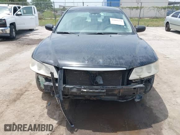 2008 Hyundai Azera GLS с VIN KMHFC46D48A335587, выставлен на аукционе IAAI как лот 42092272 с пробегом 174 537 миль миль и . История ставок и продаж доступна на DreamBid. Изображение 6.