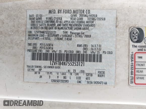 ✅ 2005 Ford Mustang Deluxe • VIN: 1ZVFT84N755253121 • Лот: 42687235. Опубликован ранее на IAAI с пробегом Не указан. Бесплатный доступ к архиву аукционных продаж из США и подробный отчёт об истории автомобиля на DreamBid. Изображение 9.