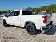 ✅ 2023 Chevrolet Silverado 1500 Custom • VIN: 1GCPABEK0PZ139861 • Lot: 71913635. Wystawiony na Copart z przebiegiem 43 641 mil. Bezpłatny archiwum sprzedaży aukcyjnych z USA i szczegółowy raport historii pojazdu na DreamBid. Zdjęcie 2.