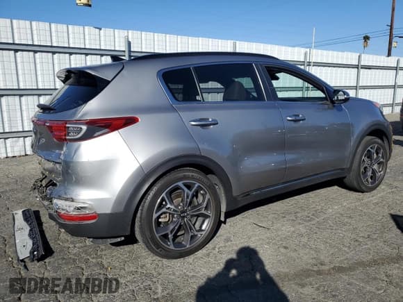 ✅ 2020 Kia Sportage SX Turbo • VIN: KNDPR3A62L7778014 • Lot: 88489015. Wystawiony na Copart z przebiegiem 33 100 mil. Bezpłatny archiwum sprzedaży aukcyjnych z USA i szczegółowy raport historii pojazdu na DreamBid. Zdjęcie 3.