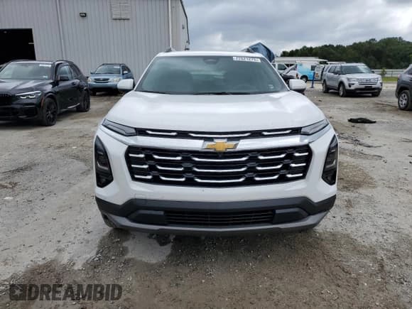 ✅ 2025 Chevrolet Equinox FWD LT • VIN: 3GNAXHEG0SL225942 • Lot: 72021275. Wystawiony na Copart z przebiegiem 3 099 mil. Bezpłatny archiwum sprzedaży aukcyjnych z USA i szczegółowy raport historii pojazdu na DreamBid. Zdjęcie 5.