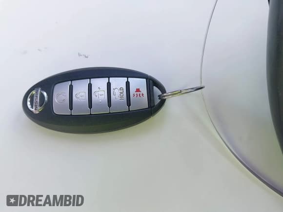 ✅ 2017 Nissan Maxima SR • VIN: 1N4AA6AP4HC452498 • Lot: 43203809. Wystawiony na IAAI z przebiegiem 118 765 mil. Bezpłatny archiwum sprzedaży aukcyjnych z USA i szczegółowy raport historii pojazdu na DreamBid. Zdjęcie 11.