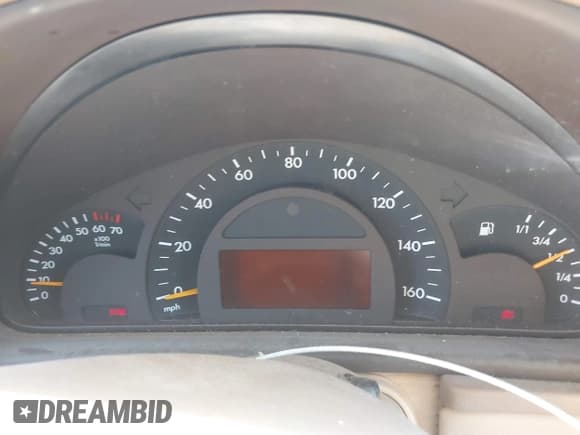 ✅ 2003 Mercedes-Benz C 240 • VIN: WDBRF61J43E010505 • Лот: 42353033. Опубликован ранее на IAAI с пробегом Не указан. Бесплатный доступ к архиву аукционных продаж из США и подробный отчёт об истории автомобиля на DreamBid. Изображение 7.