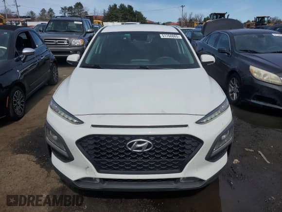 ✅ 2019 Hyundai Kona SE • VIN: KM8K12AA8KU318299 • Лот: 51760865. Опубликован ранее на Copart с пробегом 56 020 миль. Бесплатный доступ к архиву аукционных продаж из США и подробный отчёт об истории автомобиля на DreamBid. Изображение 5.