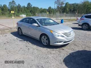 ✅ 2011 Hyundai Sonata Limited • VIN: 5NPEC4AC5BH155341 • Lot: 43353512. Listed on IAAI with 235,457 mi. Free auction sales archive from the USA and detailed vehicle history report at DreamBid. Image 1.