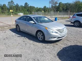 ✅ 2011 Hyundai Sonata Limited • VIN: 5NPEC4AC5BH155341 • Lot: 43353512. Listed on IAAI with 235,457 mi. Free auction sales archive from the USA and detailed vehicle history report at DreamBid. Image 1.