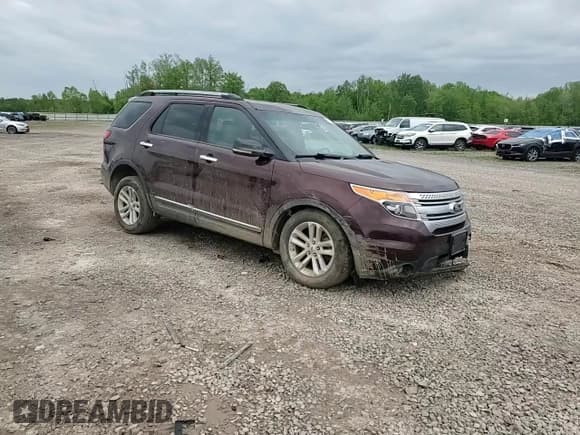 ✅ 2012 Ford Explorer XLT • VIN: 1FMHK8D80CGA81164 • Lot: 57612405. Wystawiony na Copart z przebiegiem 82 486 mil. Bezpłatny archiwum sprzedaży aukcyjnych z USA i szczegółowy raport historii pojazdu na DreamBid. Zdjęcie 15.