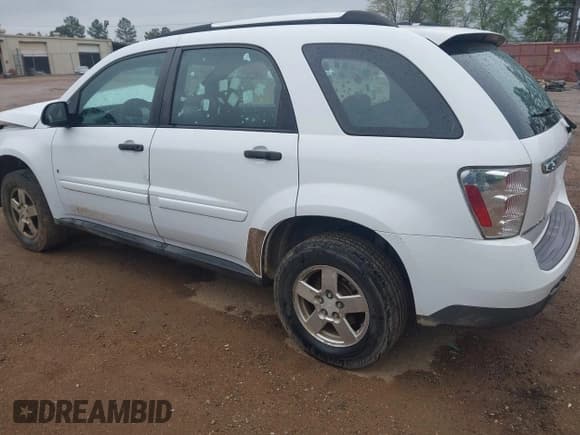 ✅ 2007 Chevrolet Equinox LS • VIN: 2CNDL13F876043528 • Лот: 41905094. Опубликован ранее на IAAI с пробегом 249 411 миль. Бесплатный доступ к архиву аукционных продаж из США и подробный отчёт об истории автомобиля на DreamBid. Изображение 3.