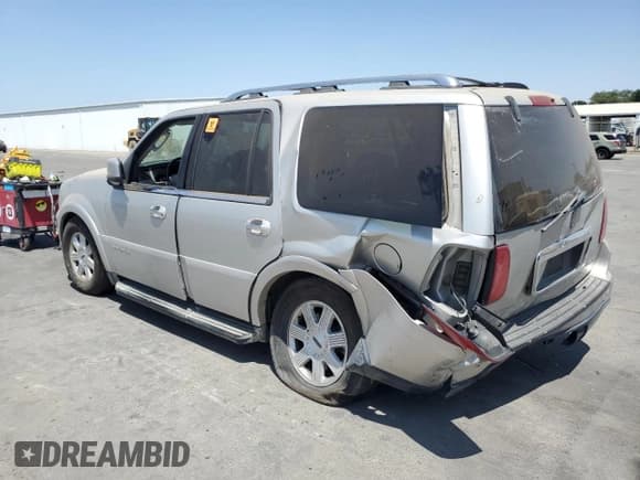 ✅ 2005 Lincoln Navigator Luxury • VIN: 5LMFU27555LJ22198 • Лот: 59389675. Опубликован ранее на Copart с пробегом Не указан. Бесплатный доступ к архиву аукционных продаж из США и подробный отчёт об истории автомобиля на DreamBid. Изображение 2.