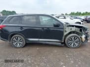 ✅ 2019 Mitsubishi Outlander ES • VIN: JA4AZ3A39KZ055673 • Lot: 42459555. Listed on IAAI with 97,433 mi. Free auction sales archive from the USA and detailed vehicle history report at DreamBid. Image 14.