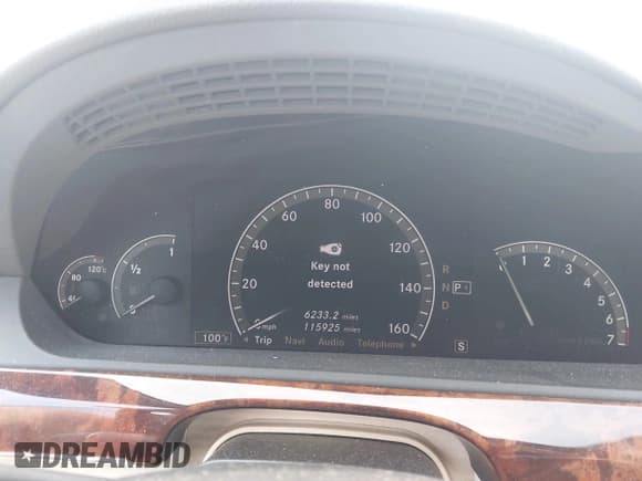 ✅ 2007 Mercedes-Benz S 550 • VIN: WDDNG86X37A124844 • Лот: 42553917. Опубликован ранее на IAAI с пробегом 115 925 миль. Бесплатный доступ к архиву аукционных продаж из США и подробный отчёт об истории автомобиля на DreamBid. Изображение 7.