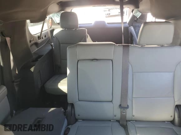 ✅ 2022 Chevrolet Suburban LT • VIN: 1GNSCCKDXNR192667 • Lot: 87407095. Listed on Copart with 108,996 mi. Free auction sales archive from the USA and detailed vehicle history report at DreamBid. Image 10.