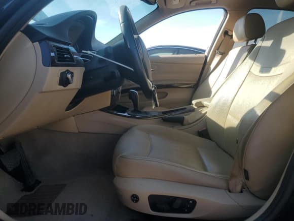 ✅ 2009 BMW 3 Series 335i • VIN: WBAPM73569A366603 • Lot: 85490334. Listed on Copart with 180,502 mi. Free auction sales archive from the USA and detailed vehicle history report at DreamBid. Image 7.