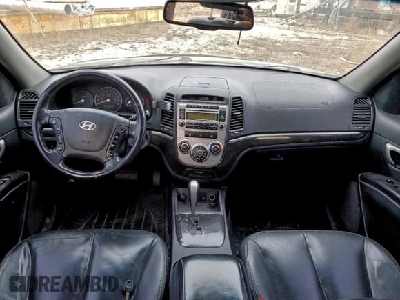 ✅ 2007 Hyundai Santa Fe GL 5Pass • VIN: 5NMSG13E27H074225 • Lot: 94117395. Listed on Copart with 258,710 mi. Free auction sales archive from the USA and detailed vehicle history report at DreamBid. Image 8.