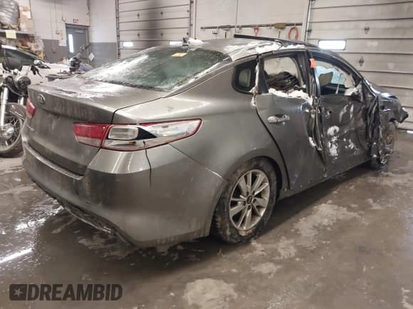 ✅ 2016 Kia Optima LX • VIN: 5XXGT4L30GG109490 • Лот: 43648908. Опубликован ранее на IAAI с пробегом 61 642 миль. Бесплатный доступ к архиву аукционных продаж из США и подробный отчёт об истории автомобиля на DreamBid. Изображение 4.