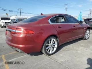 ✅ 2013 Jaguar XF RWD • VIN: SAJWA0E72D8S65816 • Лот: 84045775. Опубликован ранее на Copart с пробегом 98 227 миль. Бесплатный доступ к архиву аукционных продаж из США и подробный отчёт об истории автомобиля на DreamBid. Изображение 3.