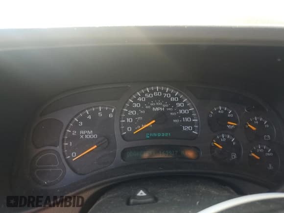 ✅ 2004 GMC Yukon SLE • VIN: 1GKEC13V94R131511 • Lot: 53184435. Listed on Copart with 163,917 mi. Free auction sales archive from the USA and detailed vehicle history report at DreamBid. Image 9.