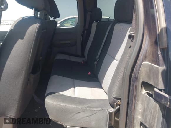 ✅ 2007 Chevrolet Silverado 1500 Work Truck • VIN: 1GCEC19X37Z650434 • Lot: 42532346. Listed on IAAI with 168,991 mi. Free auction sales archive from the USA and detailed vehicle history report at DreamBid. Image 8.