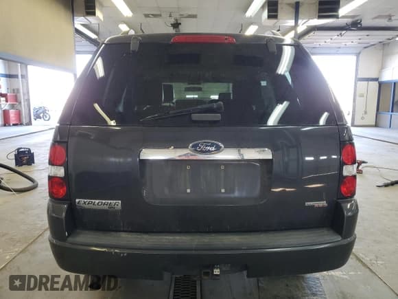 ✅ 2007 Ford Explorer XLT • VIN: 1FMEU73E17UB55732 • Lot: 88816905. Listed on Copart with 163,812 mi. Free auction sales archive from the USA and detailed vehicle history report at DreamBid. Image 6.