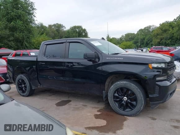 ✅ 2020 Chevrolet Silverado 1500 RST • VIN: 3GCUYEET3LG247636 • Lot: 43066624. Listed on IAAI with 146,969 mi. Free auction sales archive from the USA and detailed vehicle history report at DreamBid. Image 13.