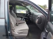 ✅ 2014 Chevrolet Silverado 1500 LT • VIN: 1GCUKREC8EF194980 • Lot: 42734987. Wystawiony na IAAI z przebiegiem 120 295 mil. Bezpłatny archiwum sprzedaży aukcyjnych z USA i szczegółowy raport historii pojazdu na DreamBid. Zdjęcie 5.