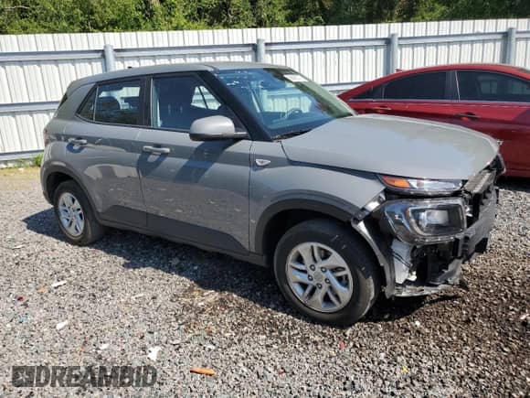 2021 Hyundai Venue SE с VIN KMHRB8A3XMU073329, выставлен на аукционе Copart как лот 56090374 с пробегом 21 219 миль миль и На запчасти • Non repairable. История ставок и продаж доступна на DreamBid. Изображение 4.