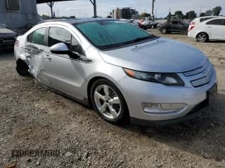 ✅ 2011 Chevrolet Volt • VIN: 1G1RD6E47BU101907 • Lot: 82627674. Wystawiony na Copart z przebiegiem 106 938 mil. Bezpłatny archiwum sprzedaży aukcyjnych z USA i szczegółowy raport historii pojazdu na DreamBid. Zdjęcie 4.