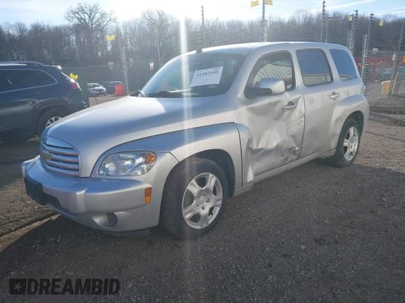 ✅ 2011 Chevrolet HHR 1LT • VIN: 3GNBABFW4BS650532 • Lot: 41492195. Listed on IAAI with 127,964 mi. Free auction sales archive from the USA and detailed vehicle history report at DreamBid. Image 2.
