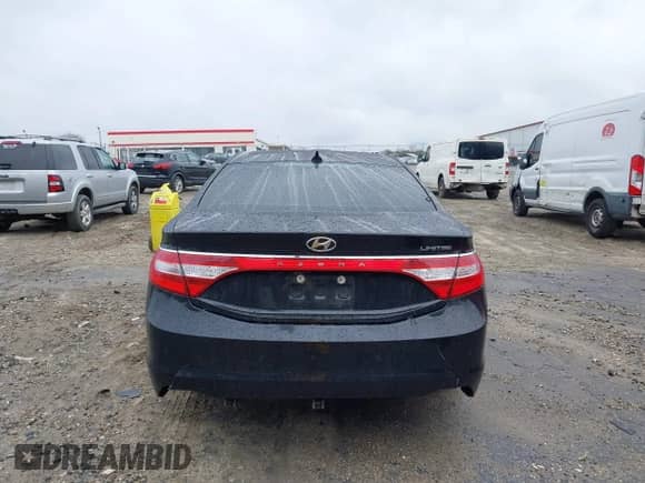 2017 Hyundai Azera Limited с VIN KMHFH4JGXHA590988, выставлен на аукционе IAAI как лот 41615025 с пробегом 100 751 миль миль и . История ставок и продаж доступна на DreamBid. Изображение 17.