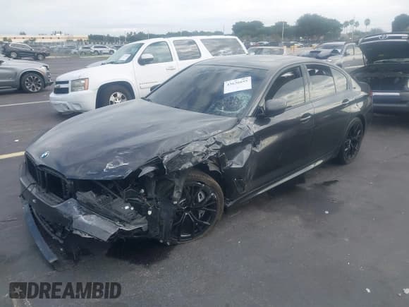 ✅ 2021 BMW 5 Series 540i • VIN: WBA53BJ01MCF51968 • Lot: 43636655. Listed on IAAI with 68,670 mi. Free auction sales archive from the USA and detailed vehicle history report at DreamBid. Image 17.