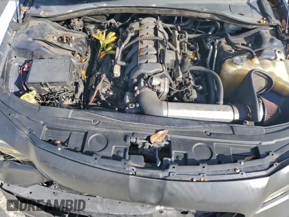 ✅ 2011 Chrysler 300 C • VIN: 2C3CA6CT6BH537221 • Lot: 94879955. Listed on Copart with 140,489 mi. Free auction sales archive from the USA and detailed vehicle history report at DreamBid. Image 11.