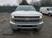 ✅ 2018 Chevrolet Silverado 2500HD Work Truck • VIN: 1GC2CUEG1JZ199070 • Lot: 42691835. Wystawiony na Copart z przebiegiem 431 269 mil. Bezpłatny archiwum sprzedaży aukcyjnych z USA i szczegółowy raport historii pojazdu na DreamBid. Zdjęcie 5.