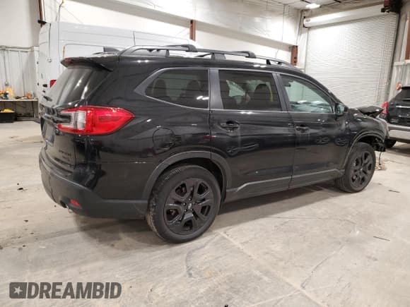 ✅ 2024 Subaru Ascent Onyx Limited • VIN: 4S4WMAKD5R3442168 • Lot: 53136205. Listed on Copart with 11,595 mi. Free auction sales archive from the USA and detailed vehicle history report at DreamBid. Image 3.