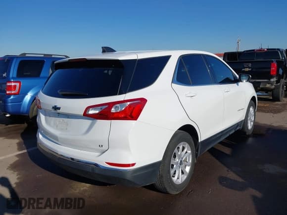 ✅ 2020 Chevrolet Equinox LT • VIN: 3GNAXKEV6LS693712 • Lot: 43298531. Wystawiony na IAAI z przebiegiem 78 094 mil. Bezpłatny archiwum sprzedaży aukcyjnych z USA i szczegółowy raport historii pojazdu na DreamBid. Zdjęcie 4.