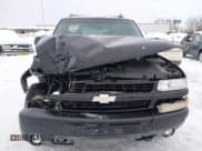 ✅ 2005 Chevrolet Suburban Z71 • VIN: 3GNFK16ZX5G284585 • Лот: 41588062. Опубликован ранее на IAAI с пробегом 212 848 миль. Бесплатный доступ к архиву аукционных продаж из США и подробный отчёт об истории автомобиля на DreamBid. Изображение 12.