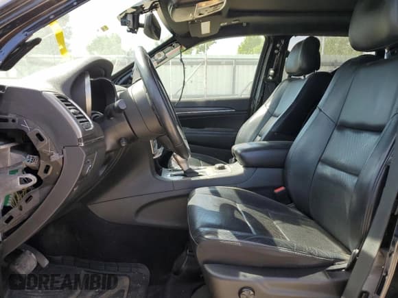 ✅ 2018 Jeep Grand Cherokee Limited • VIN: 1C4RJFBG8JC331703 • Lot: 55220385. Listed on Copart with 149,035 mi. Free auction sales archive from the USA and detailed vehicle history report at DreamBid. Image 7.