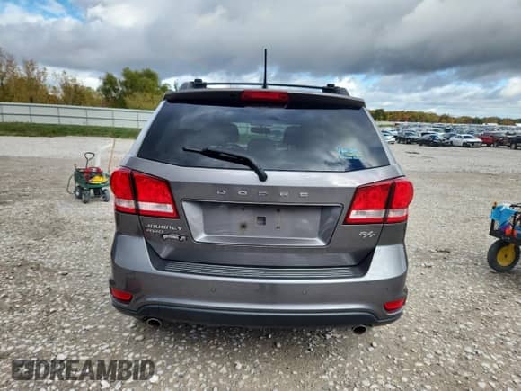 2012 Dodge Journey R/T z VIN 3C4PDDFG5CT227058, wystawiony jako Copart lot #82669855 z przebiegiem 126 764 mil mil oraz Czysty tytuł • Clean title. Historia ofert i sprzedaży dostępna na DreamBid. Obrazek 6.