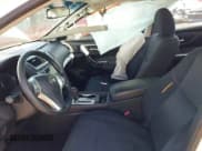 ✅ 2017 Nissan Altima S • VIN: 1N4AL3AP7HC136280 • Lot: 43167614. Wystawiony na IAAI z przebiegiem 180 900 mil. Bezpłatny archiwum sprzedaży aukcyjnych z USA i szczegółowy raport historii pojazdu na DreamBid. Zdjęcie 5.