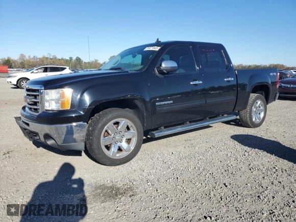 ✅ 2013 GMC Sierra 1500 SLE • VIN: 3GTP2VE75DG345330 • Lot: 91871645. Wystawiony na Copart z przebiegiem 92 129 mil. Bezpłatny archiwum sprzedaży aukcyjnych z USA i szczegółowy raport historii pojazdu na DreamBid. Zdjęcie 1.