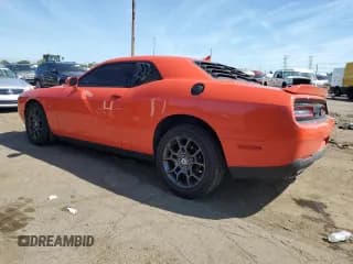 ✅ 2018 Dodge Challenger GT • VIN: 2C3CDZGG6JH133078 • Lot: 70637924. Wystawiony na Copart z przebiegiem 60 791 mil. Bezpłatny archiwum sprzedaży aukcyjnych z USA i szczegółowy raport historii pojazdu na DreamBid. Zdjęcie 2.